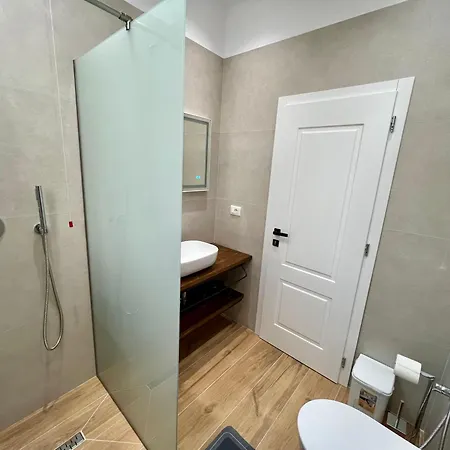 Malaj 2 Apartman